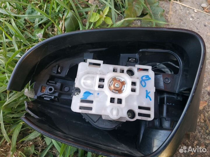 Зеркало toyota camry 50