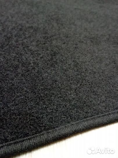 Накидка на панель приборов Nissan Tiida