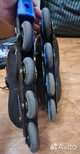 Роликовые коньки