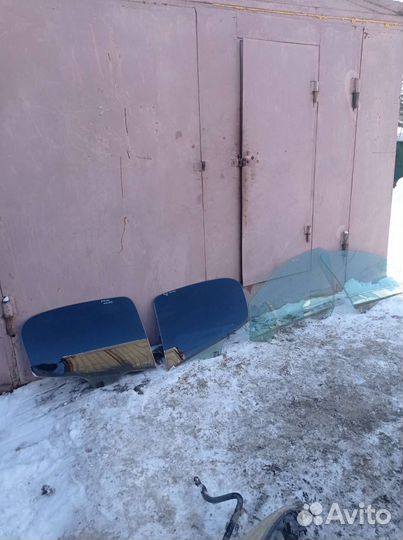 Боковые стекла peugeot 206