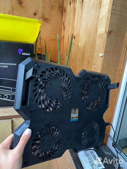 Подставка для ноутбука с охлаждением