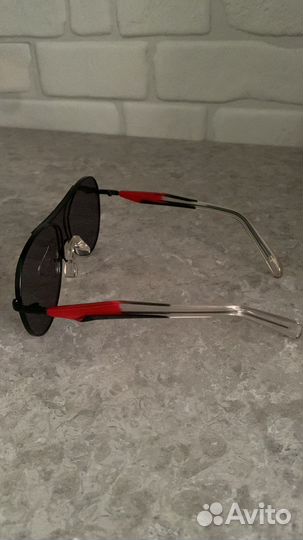 Солнечные очки женские