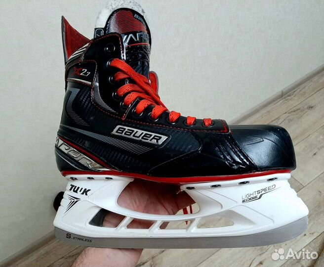 Хоккейные коньки bauer vapor Х2.7