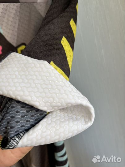 Спортивная футболка