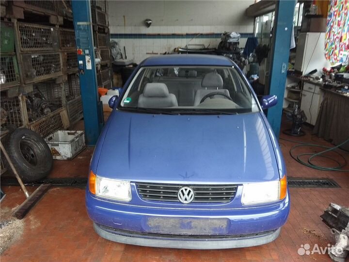 Разбор на запчасти Volkswagen Polo 1994-1999