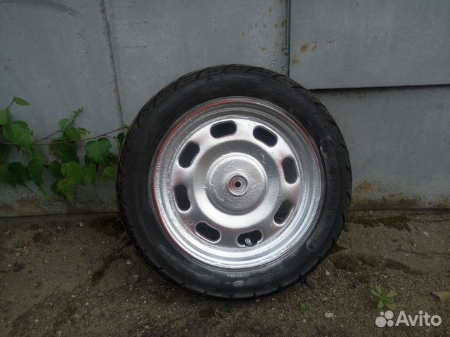 Переднее колесо на скутер с шиной 3.00-10 б/у