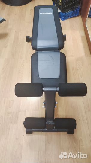 Спортивная скамья для пресса и жима