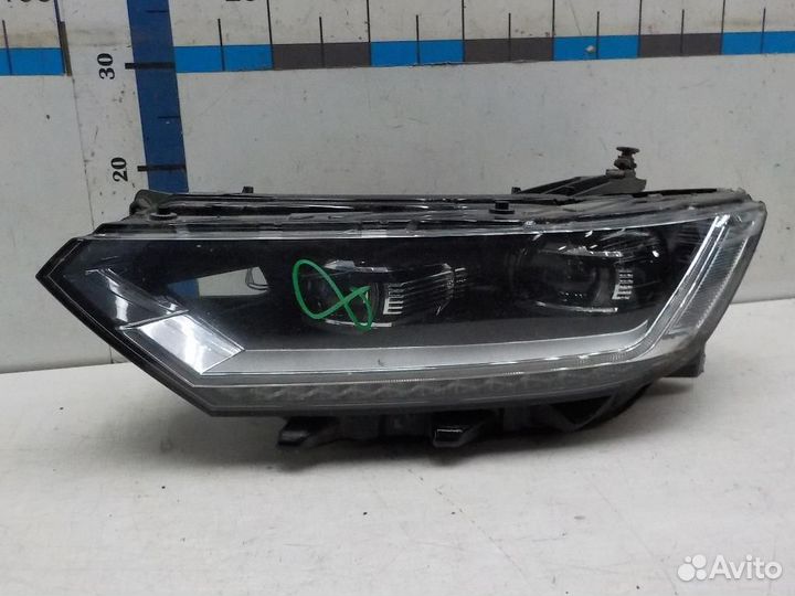 Фара левая Volkswagen Passat