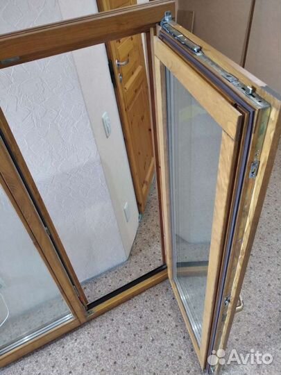 Окно деревянное