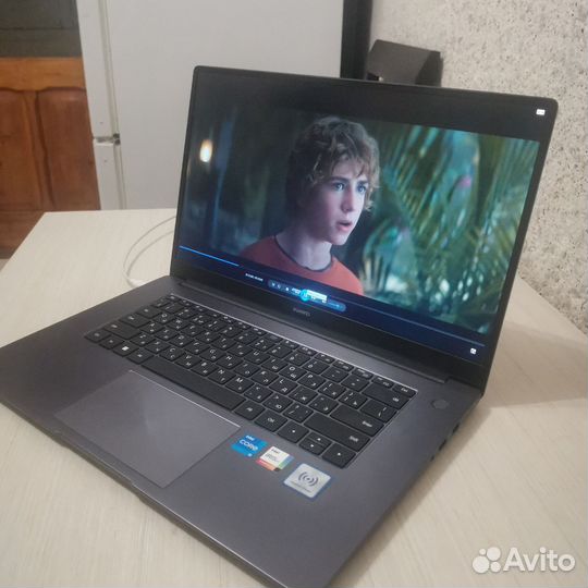 Ноутбук huawei