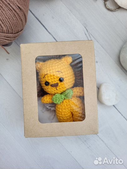 Вязаная игрушка ручной работы / Брелок
