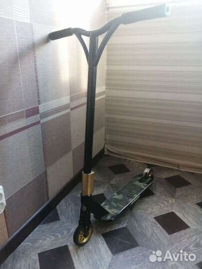 Трюковой самокат hipe h4