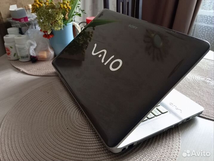 Ноутбук sony Vaio 15.6