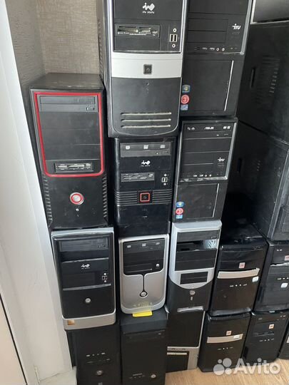 Компьютерные корпуса много