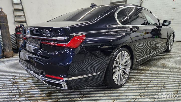 BMW 7 серия 4.4 AT, 2019, битый, 27 000 км