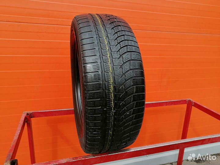 Nokian Tyres WR A4 225/55 R17 101V