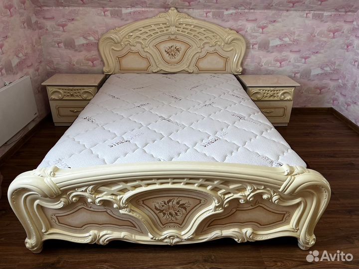 Спальный гарнитур Роза