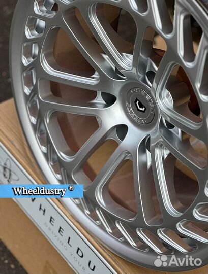 Кованые диски R18 Dodge RAM TRX