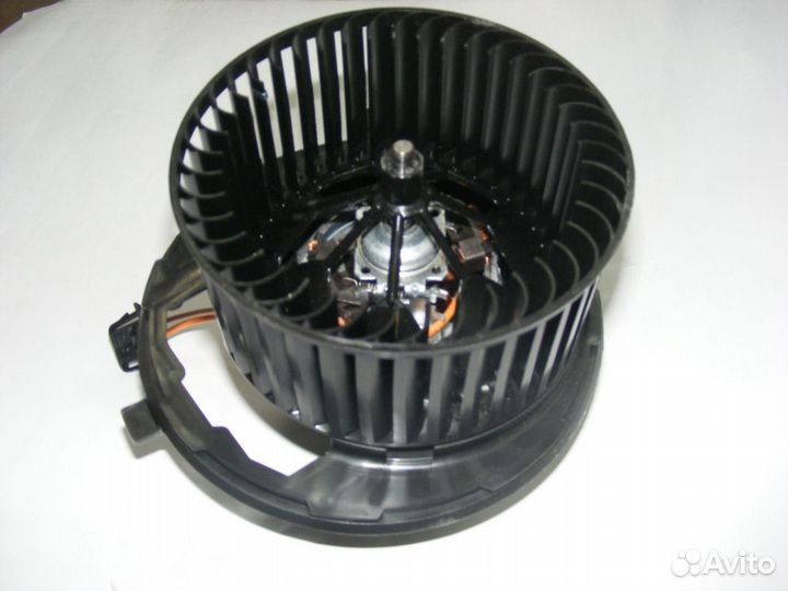 Вентилятор салона (печки) Volkswagen Passat B7
