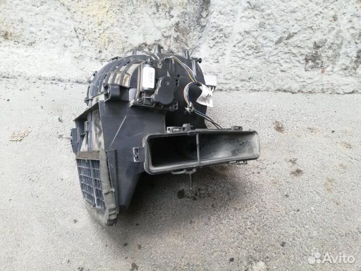 Корпус отопителя Ford Focus I sedan 1998-2004