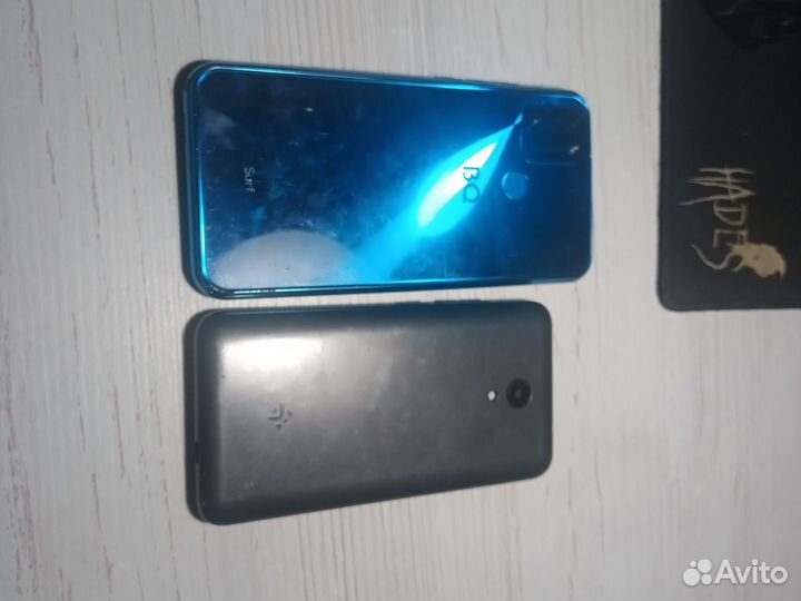 DEXP A250, 2/32 ГБ