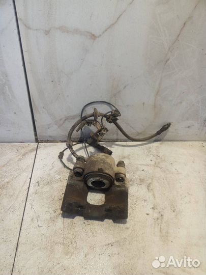 Суппорт тормозной передний левый Mercedes-Benz