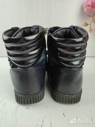 Ботинки демисезонные для девочки 34