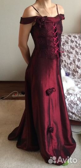 Платье на выпускной