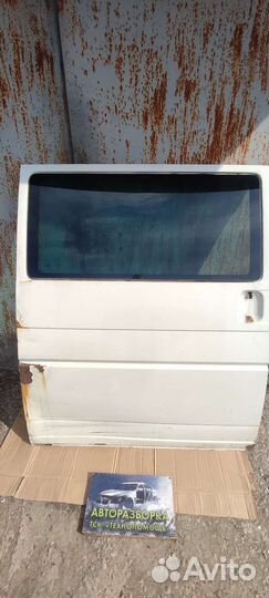 Дверь боковая правая Volkswagen Multivan T4