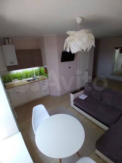 2-к. квартира, 42 м², 4/4 эт.