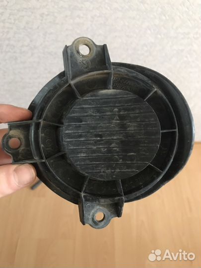 Заглушка на птф авенсис 2009-2012