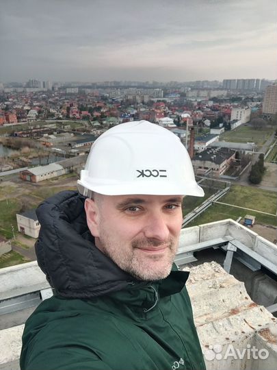 Агент по недвижимости