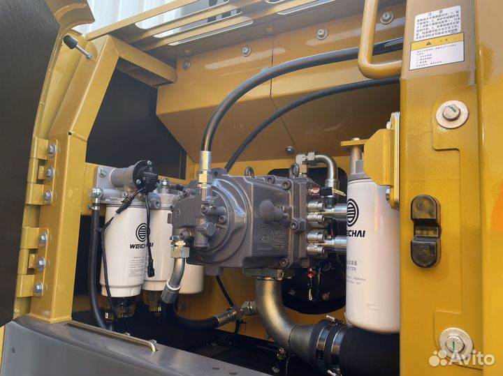 Гусеничный экскаватор Lovol FR245E2, 2023