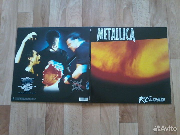 Пластинки Metallica, Iron Maiden, Мастер, Шах, Пар