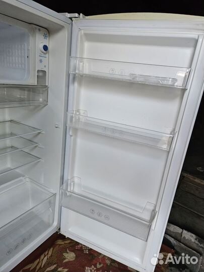 Холодильник бу маленький