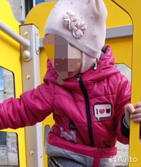 Шапка для девочки 2-4г.демисезонная