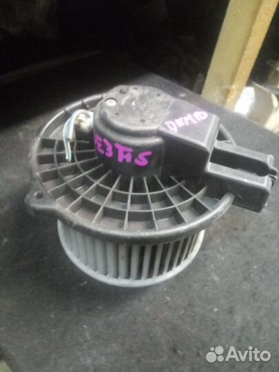 Мотор печки Mazda Demio DE3FS