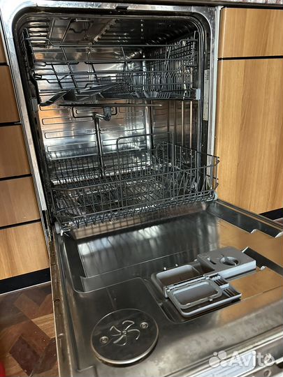 Посудомоечная машина посудомойка