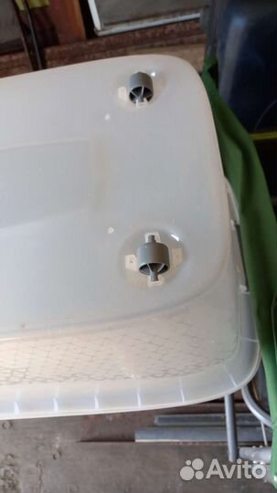 Ящик универсальный на колёсиках Альт пласт