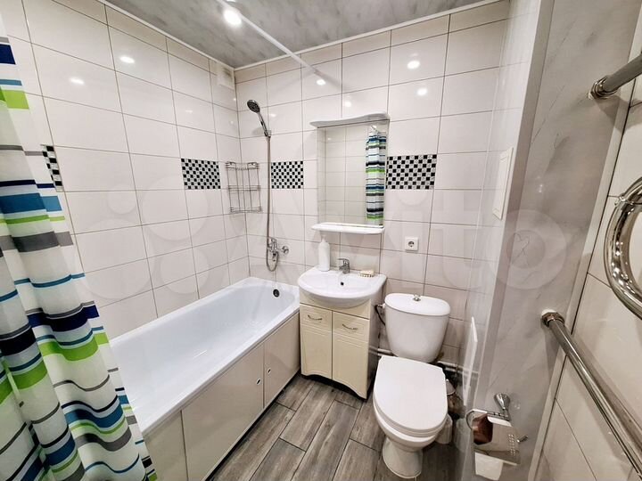 1-к. квартира, 40 м², 8/12 эт.