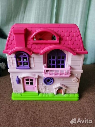 Домик кукольный