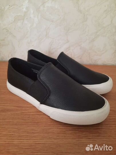 Слипоны новые new look р.33
