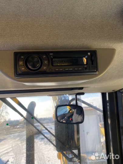 Экскаватор-погрузчик New Holland B115B, 2023