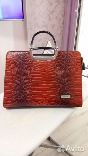 Сумка женская, новая, кожзам, под рептилию