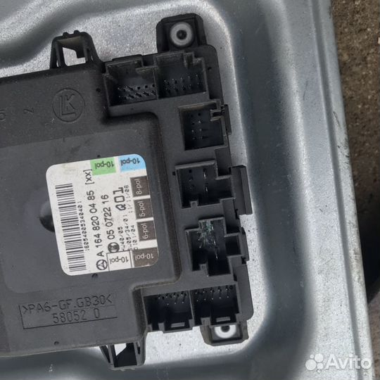 Блок управления дверью ML164 GL W164 Mercedes A164