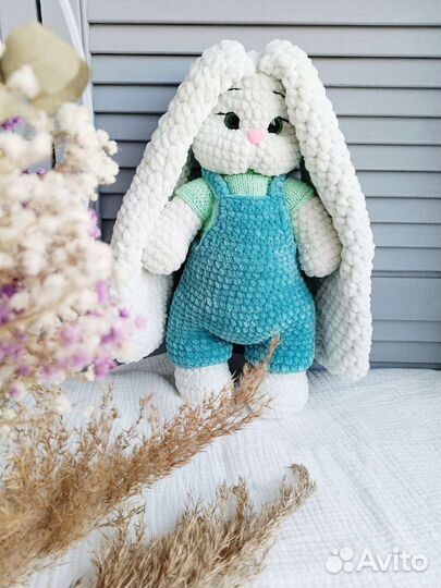 Плюшевый заяц