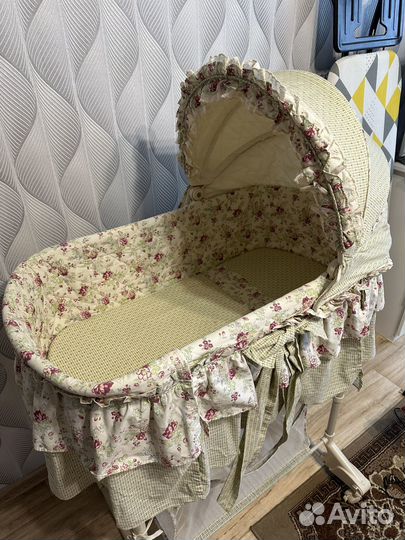 Колыбель для новорожденных с укачиванием