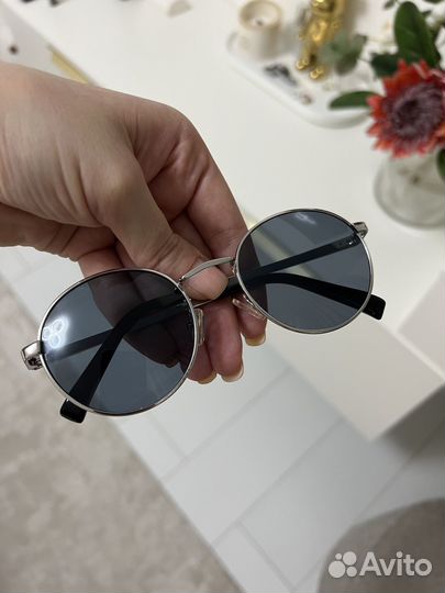 Солнцезащитные очки Эконика