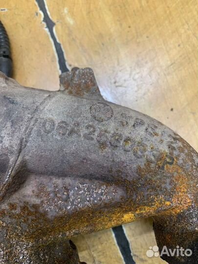 Коллектор выпускной Volkswagen Beetle BFS 2004