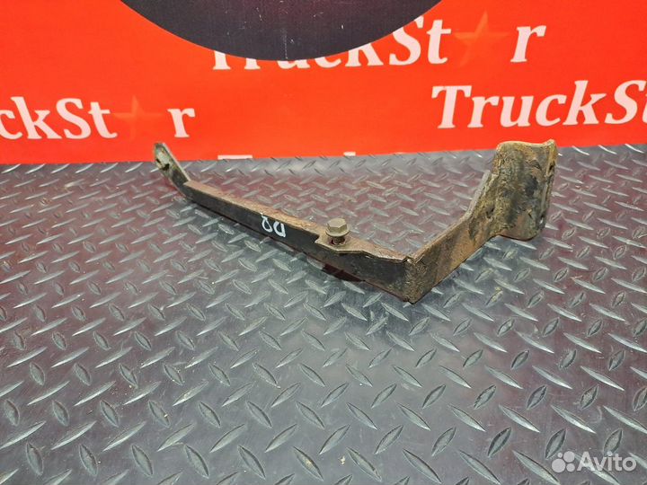 Кронштейн защиты двигателя левый Daf XF105